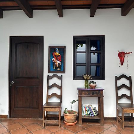 アンティグア・グアテマラ Casa Elena Bed & Breakfast エクステリア 写真