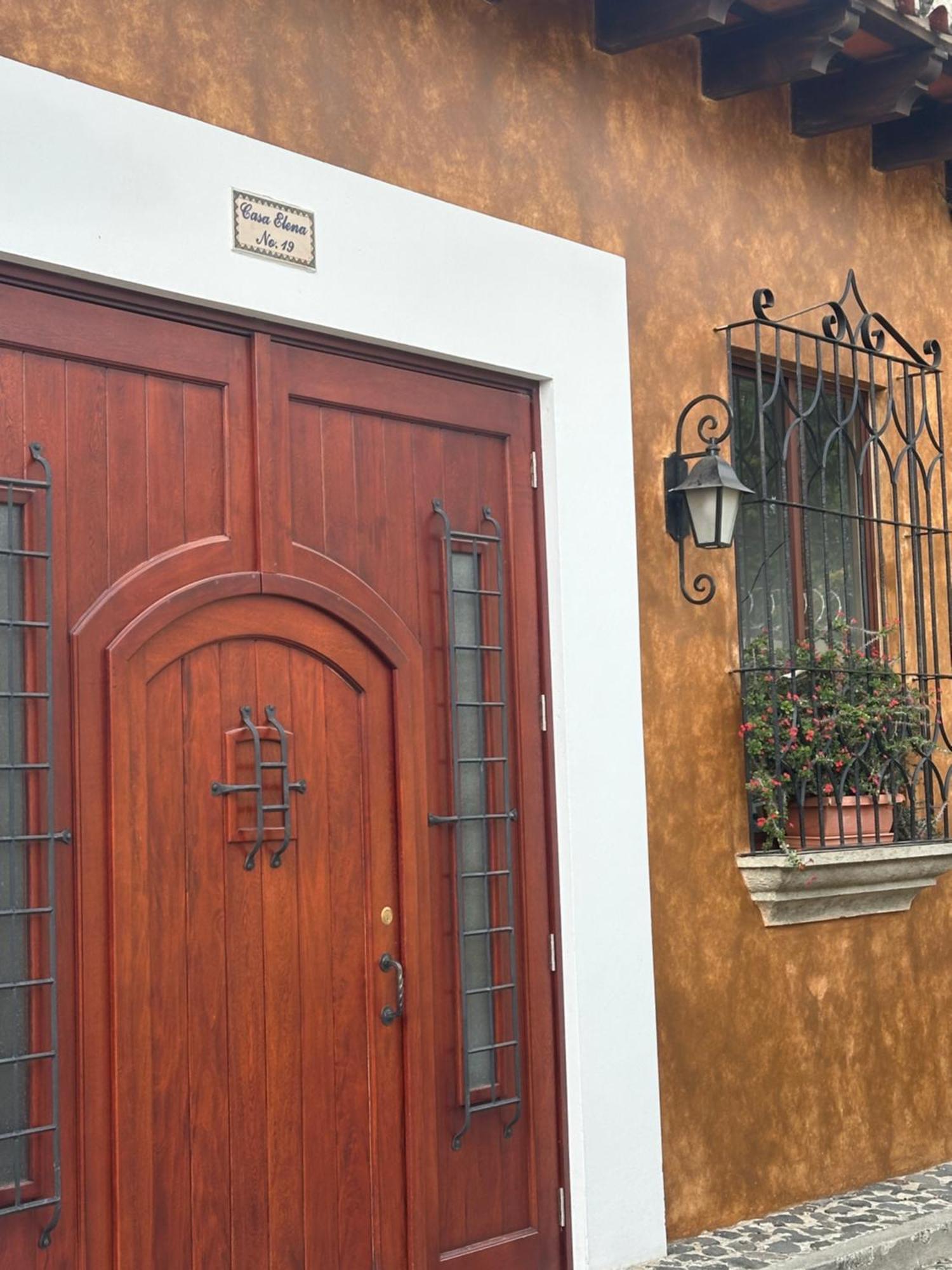 アンティグア・グアテマラ Casa Elena Bed & Breakfast エクステリア 写真