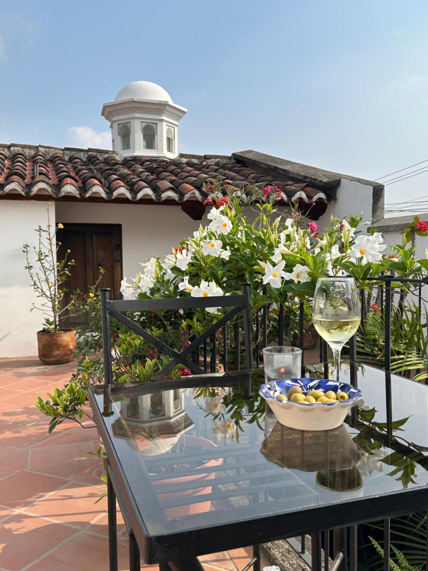 アンティグア・グアテマラ Casa Elena Bed & Breakfast エクステリア 写真