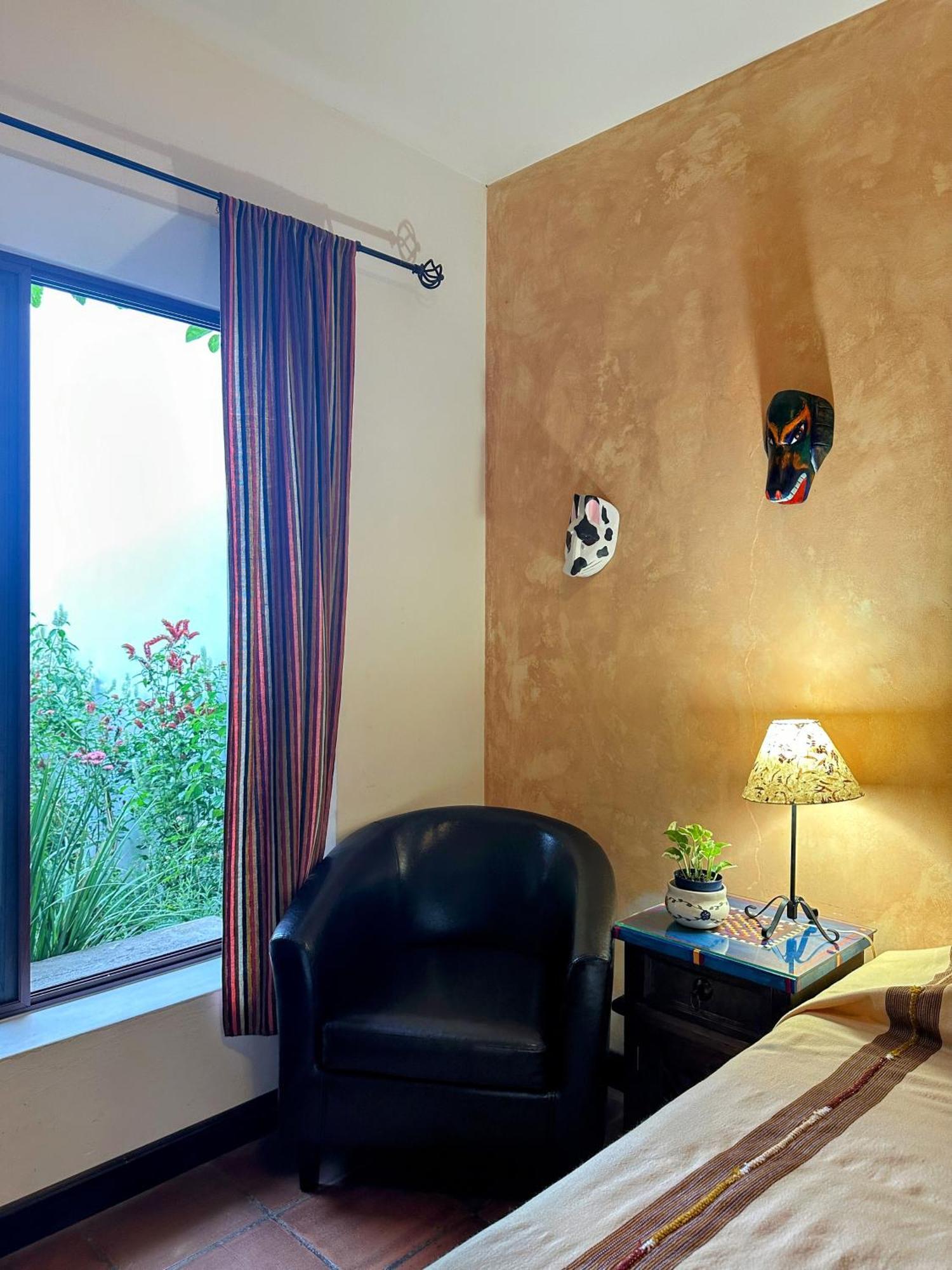 アンティグア・グアテマラ Casa Elena Bed & Breakfast エクステリア 写真