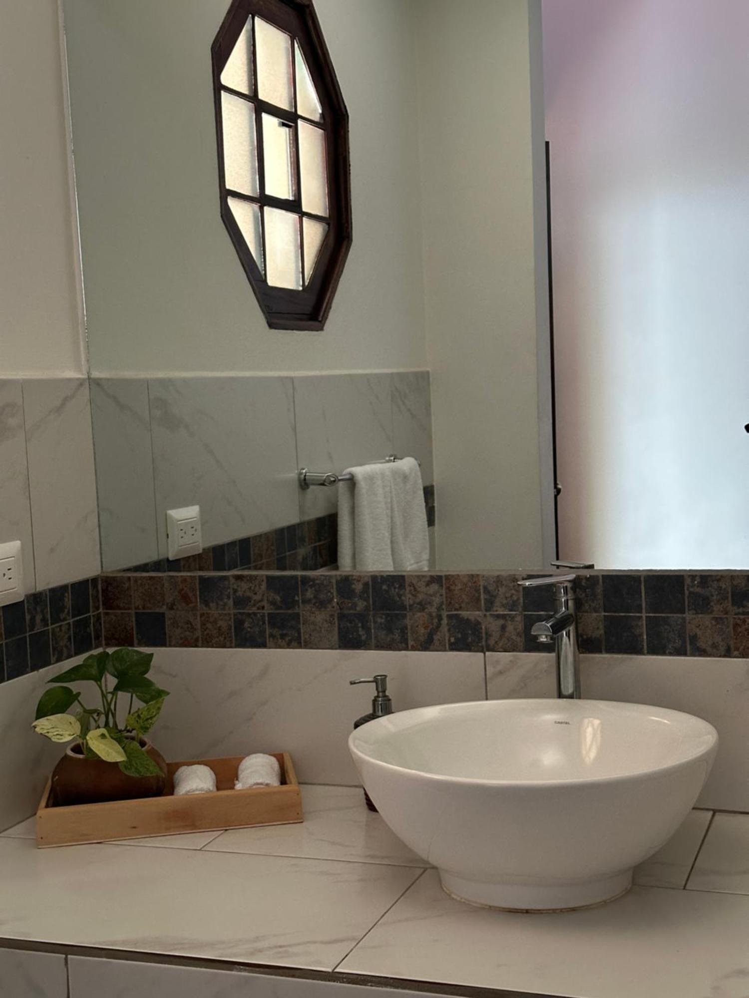 アンティグア・グアテマラ Casa Elena Bed & Breakfast エクステリア 写真